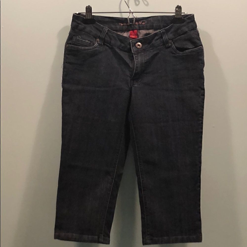 Bum Equipment Stretch Jean Capri